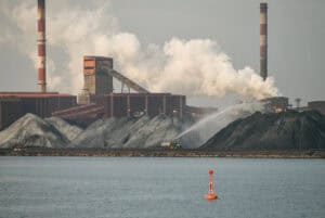 Stofbestrijding met korstvormers